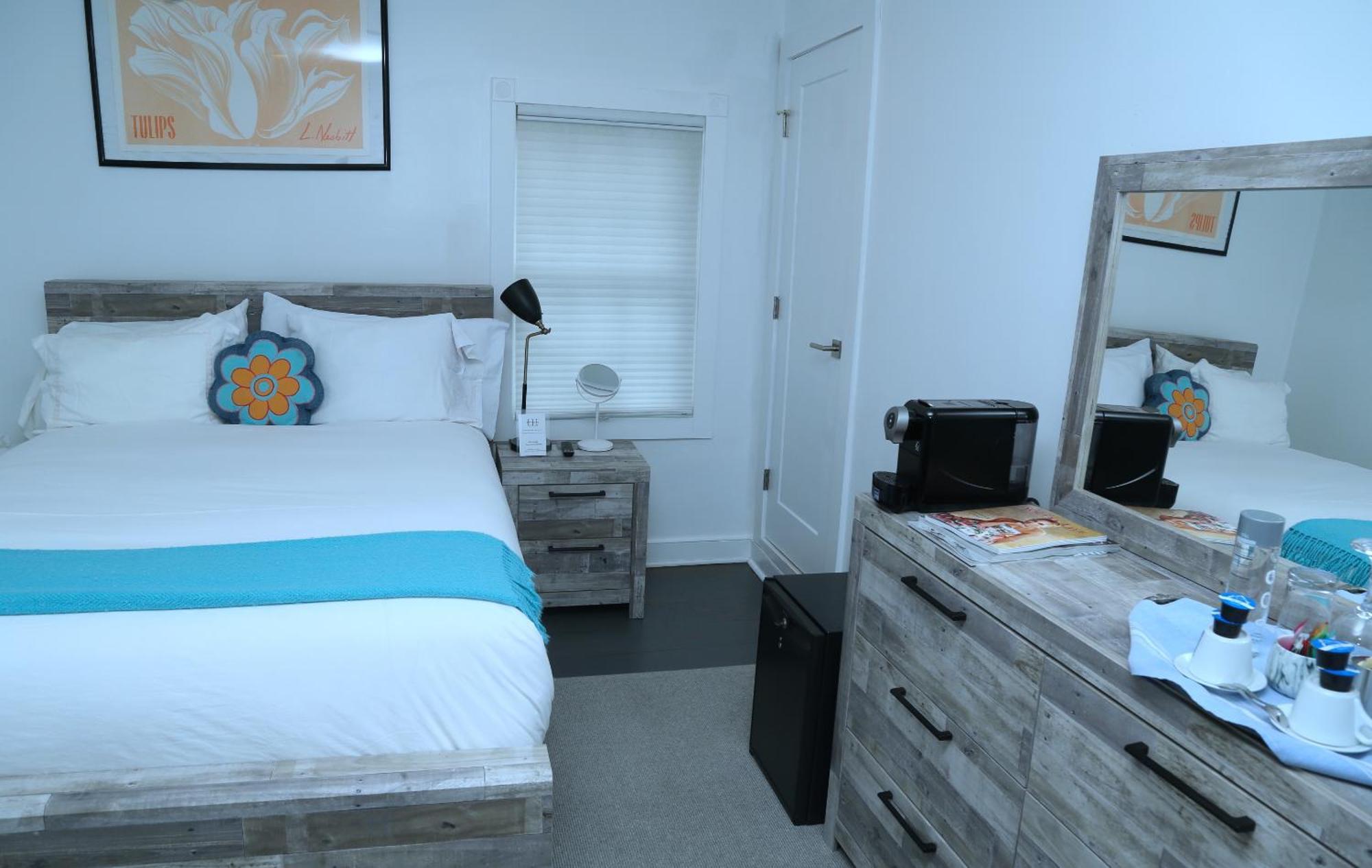 Harpoon House Bed & Breakfast Southampton Exterior photo